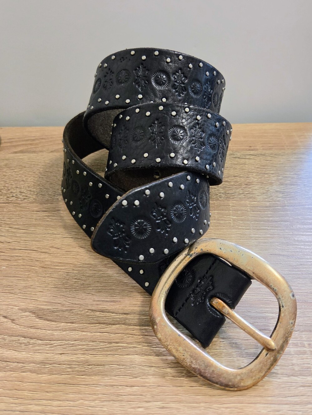 Lucky Brand Vintage Black Embossed Studded Leather Belt Brass Buckle - Large 36"